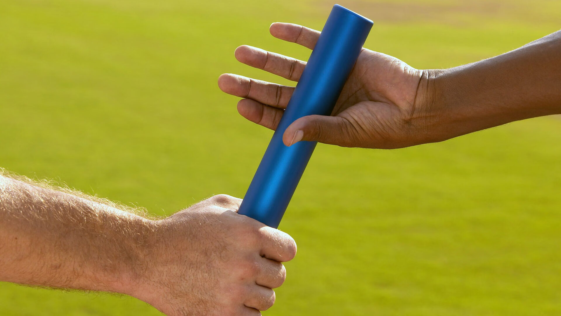 卡特通过精湛的踢球技术,令全黑队攻防兼备,卡特十佳球